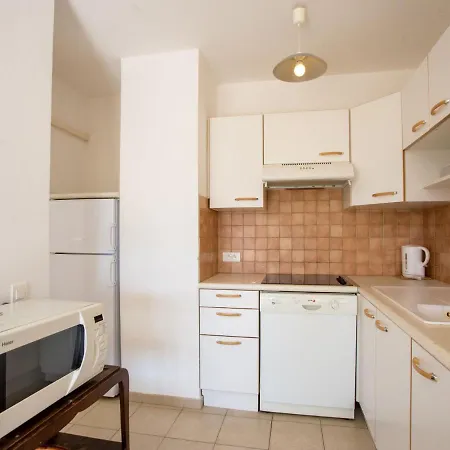 La Meridienne-2 By Interhome Apartment Le Lavandou
